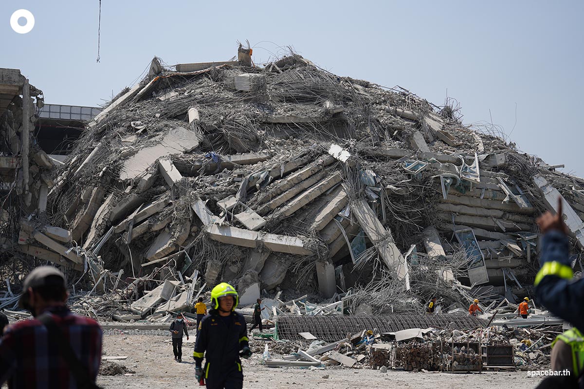 Photo_Story_Bangkok_building_collapse_SPACEBAR_Photo00_6cc02dbc40.jpg
