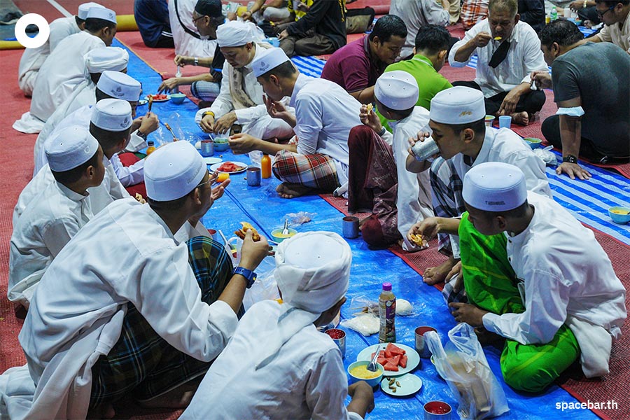 Photo_Story_Fasting_in_Ramadon_SPACEBAR_Photo02_a690e6e7e8.jpeg