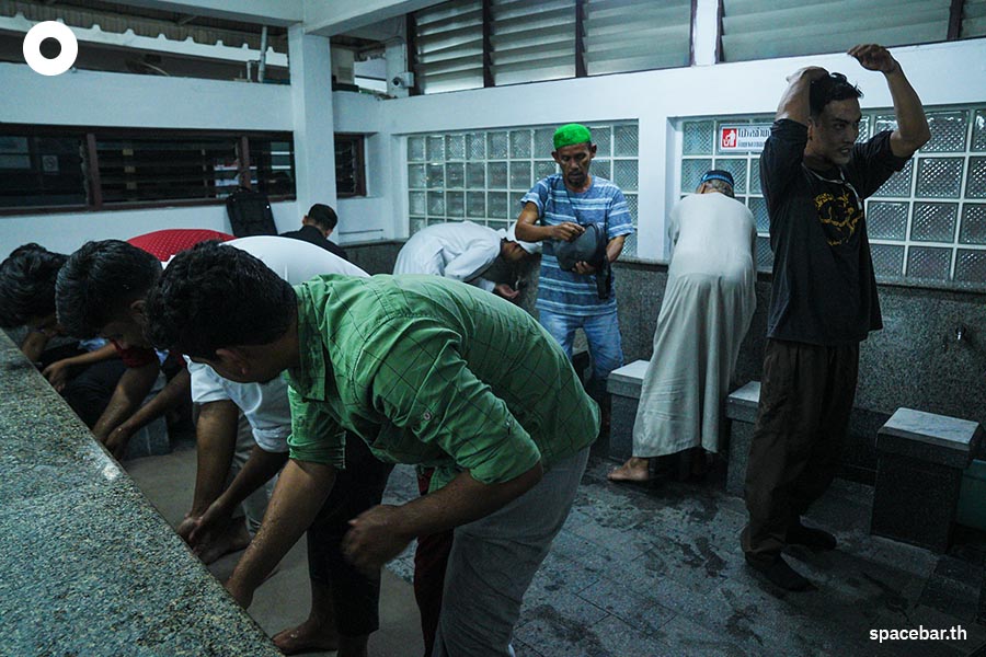 Photo_Story_Fasting_in_Ramadon_SPACEBAR_Photo07_98cc435c48.jpeg