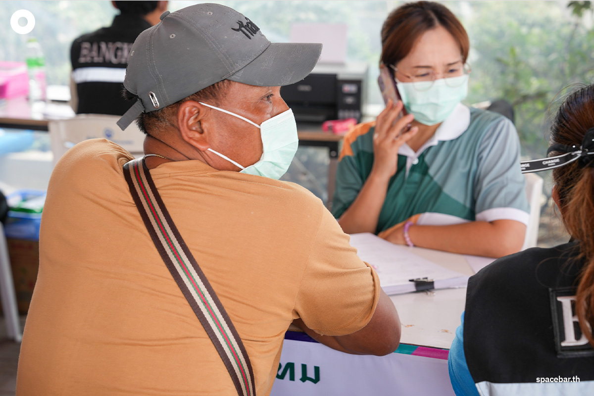 Photo_Story_Myanmar_interpreter_Building_collapse_SPACEBAR_Photo11_d7b998049c.jpg