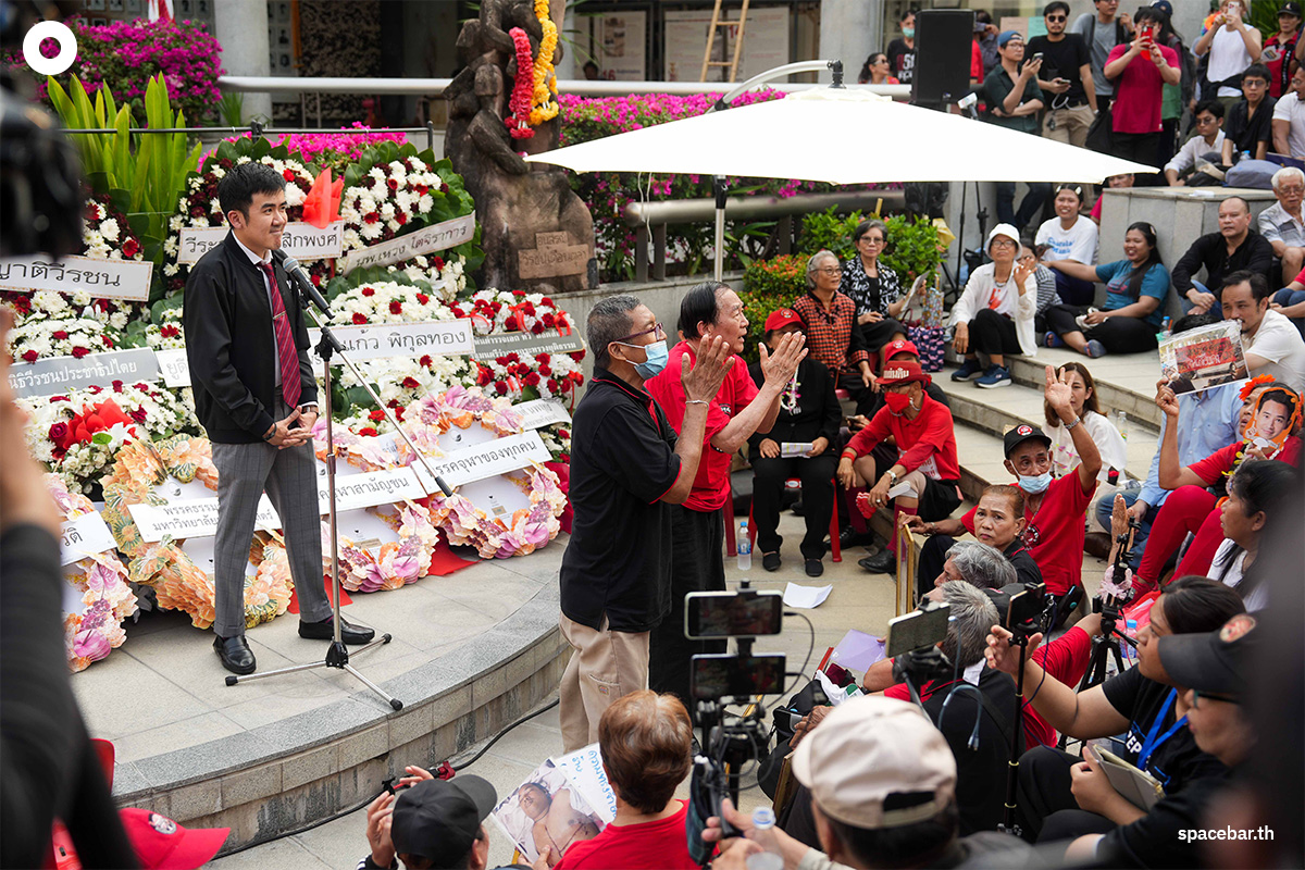 Photo_Story_Remembering_14th_anniversary_of_the_dispersal_of_the_Red_Shirt_in_2010_SPACEBAR_Photo04_6baf41fef3.jpg