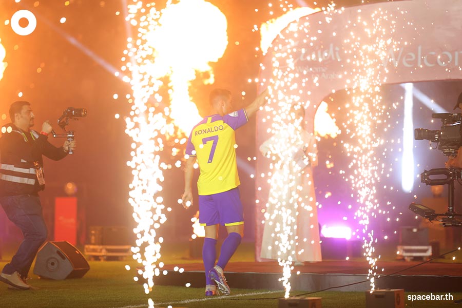Photo_story_CR_7_Al_Nassr_SPACEBAR_Photo04_7976962d9a.jpeg