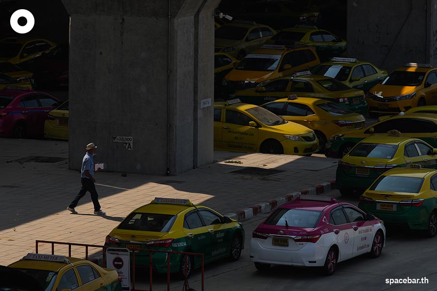 Photostory_Taxi_meter_rising_fare_first_time_in_8_years_SPACEBAR_Photo11_dca0d0ae18.jpeg