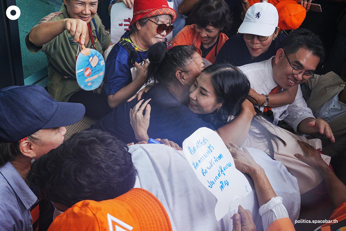 Pitha_thank_you_people_President_of_the_National_Assembly_SPACEBAR_Photo07_b53b180c93.jpeg