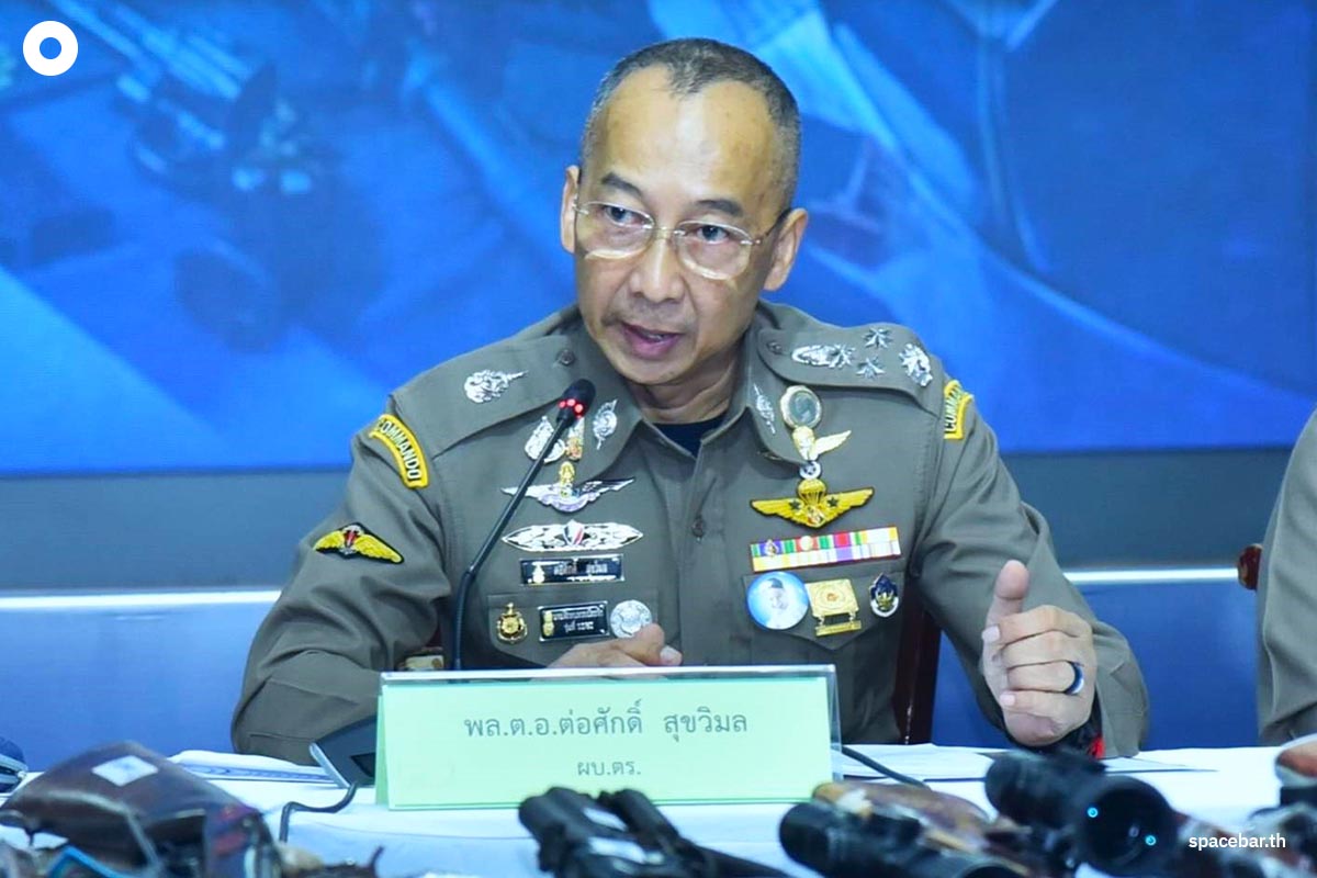 Police_General_Torsak_Opening_up_for_the_first_time_after_returning_to_the_position_of_Police_Chief_SPACEBAR_Photo00_ee5ba8909d.jpg