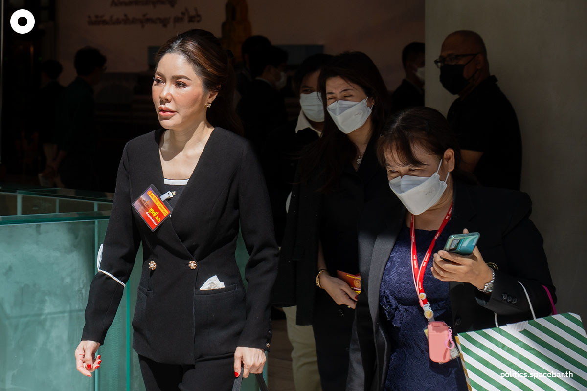 Political_Party_Present_The_Secretariat_of_The_House_of_Representatives_Fourth_Day_SPACEBAR_Photo08_8ebfd094bd.jpeg