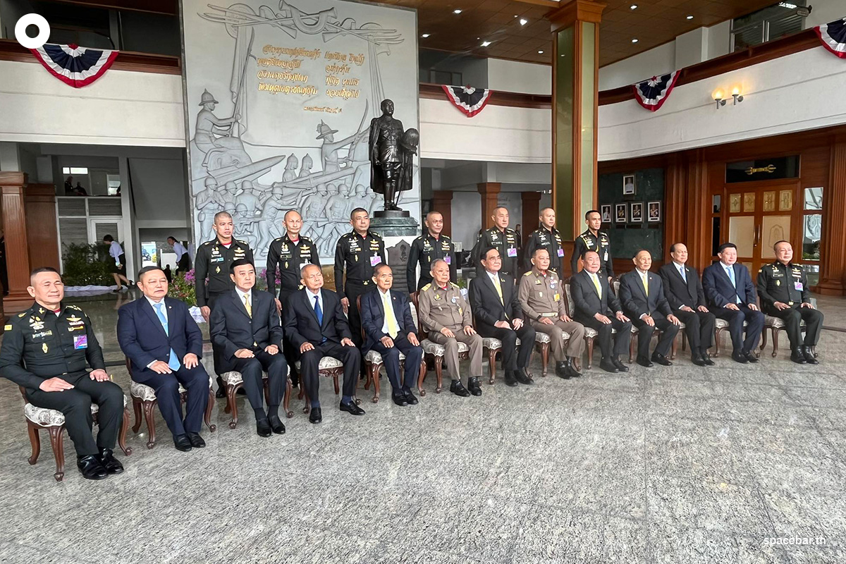 Prayut_1_ST_Army_Area_SPACEBAR_Photo01_0e579ef8bb.jpg