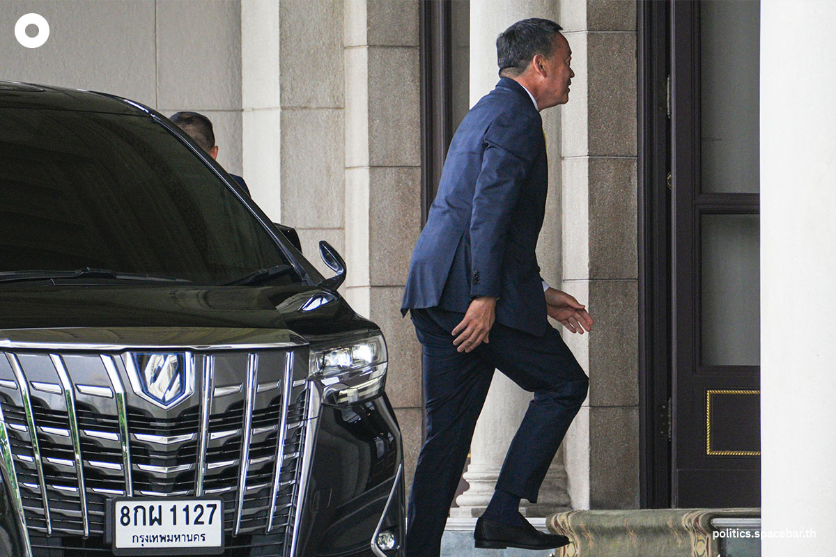Prayut_talks_with_Srettha_and_takes_a_tour_of_the_Government_House_SPACEBAR_Photo08_6916ce4b73.jpeg