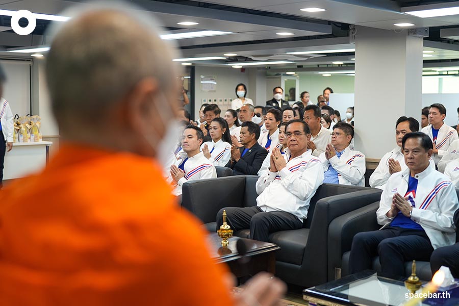 Prayuth_attended_the_merit_making_ceremony_of_United_Thai_Nation_Party_SPACEBAR_Photo07_f100c7ae1d.jpeg