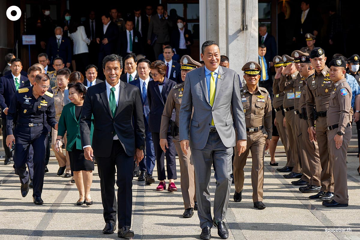 Prime_Minister_meets_with_the_Governor_of_Bangkok_SPACEBAR_Photo00_78d64e479b.jpg