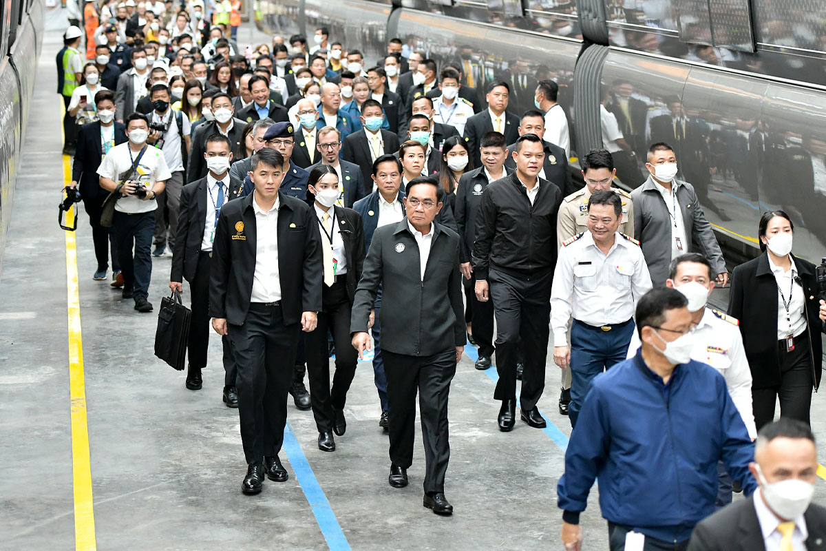Prime_Minister_participated_in_test_run_of_the_MRT_Yellow_Line_SPACEBAR_Photo06_1f221b10c4.jpeg