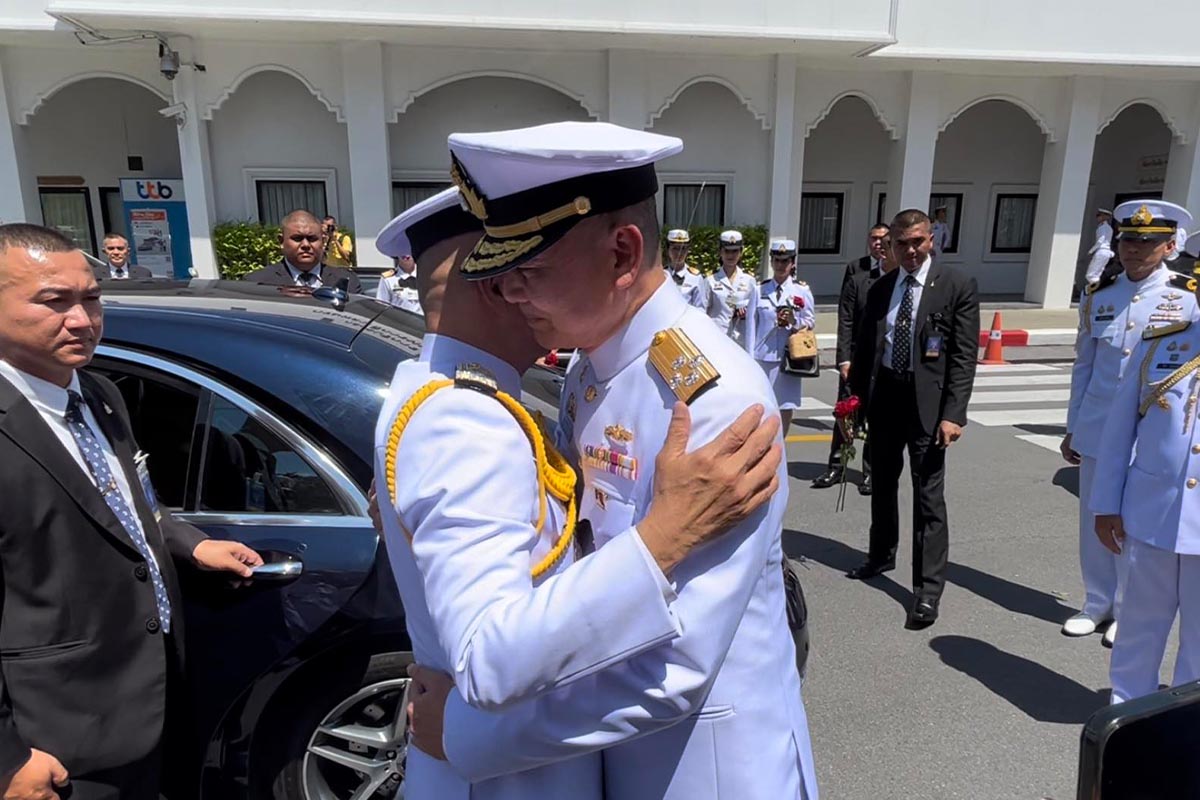 Rayal_Thai_Navy_Commander_in_Chief_Jirapol_SPACEBAR_Photo03_88713f01e5.jpg