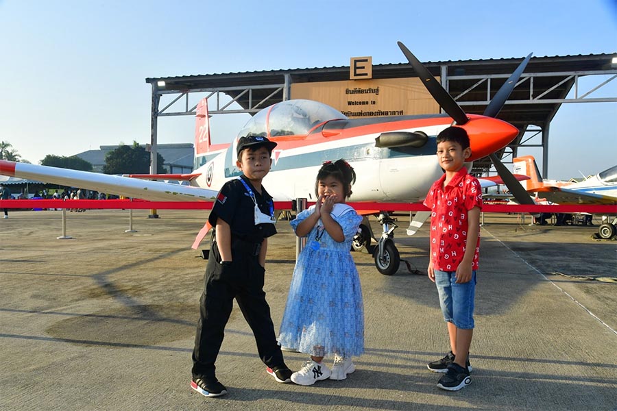Royal_Thai_Air_Force_Air_Show_on_National_Children_s_Day_SPACEBAR_Photo06_7ec4ffc85c.jpeg