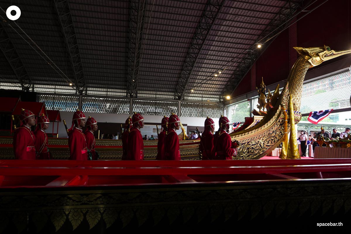 Royal_Thai_Navy_The_Royal_Barge_Procession_SPACEBAR_Photo07_c35ae96390.jpg
