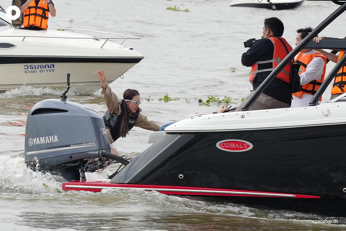 Simulate_the_incident_of_Tangmo_falling_into_the_water_SPACEBAR_Photo01_d3915522a0.jpg