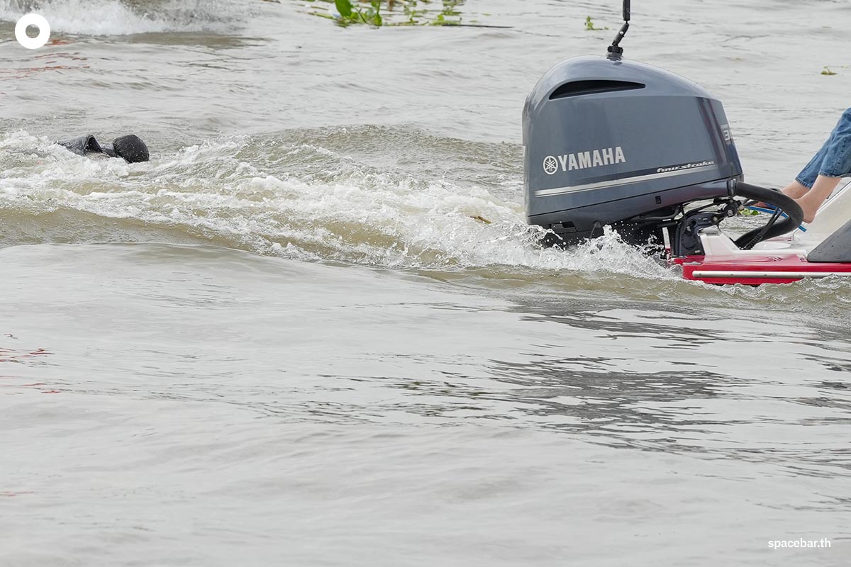 Simulate_the_incident_of_Tangmo_falling_into_the_water_SPACEBAR_Photo07_241a7edad1.jpg