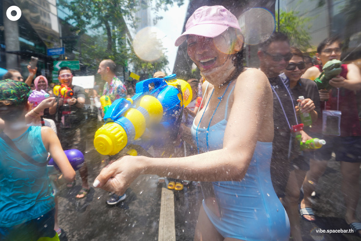 Songkran_Festival_Silom_2024_SPACEBAR_Photo04_167e5a66c4.jpg