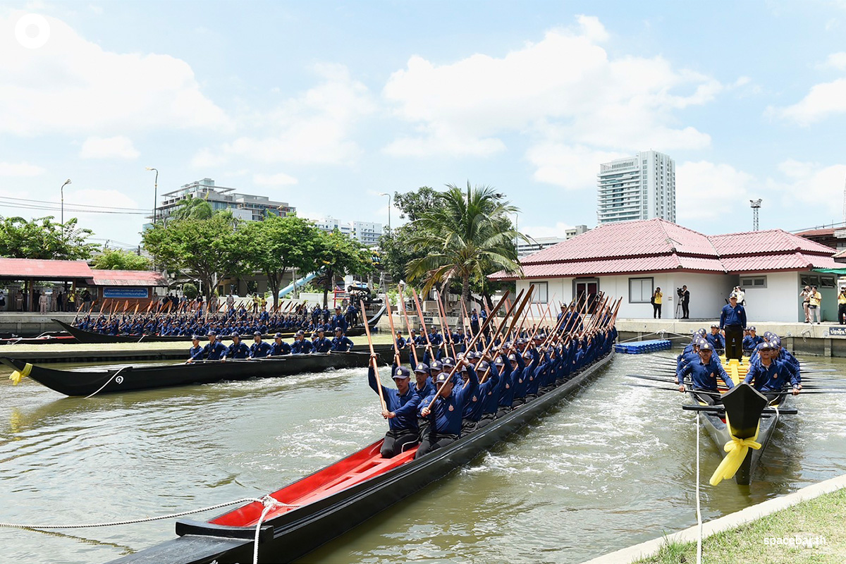 Srettha_Grand_Royal_Barge_Procession_SPACEBAR_Photo00_c0c1e7641e.jpg