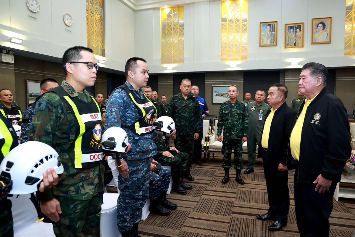 Thailand_sends_military_to_rescue_Myanmar_after_earthquake_SPACEBAR_Photo02_737ed48c89.jpg