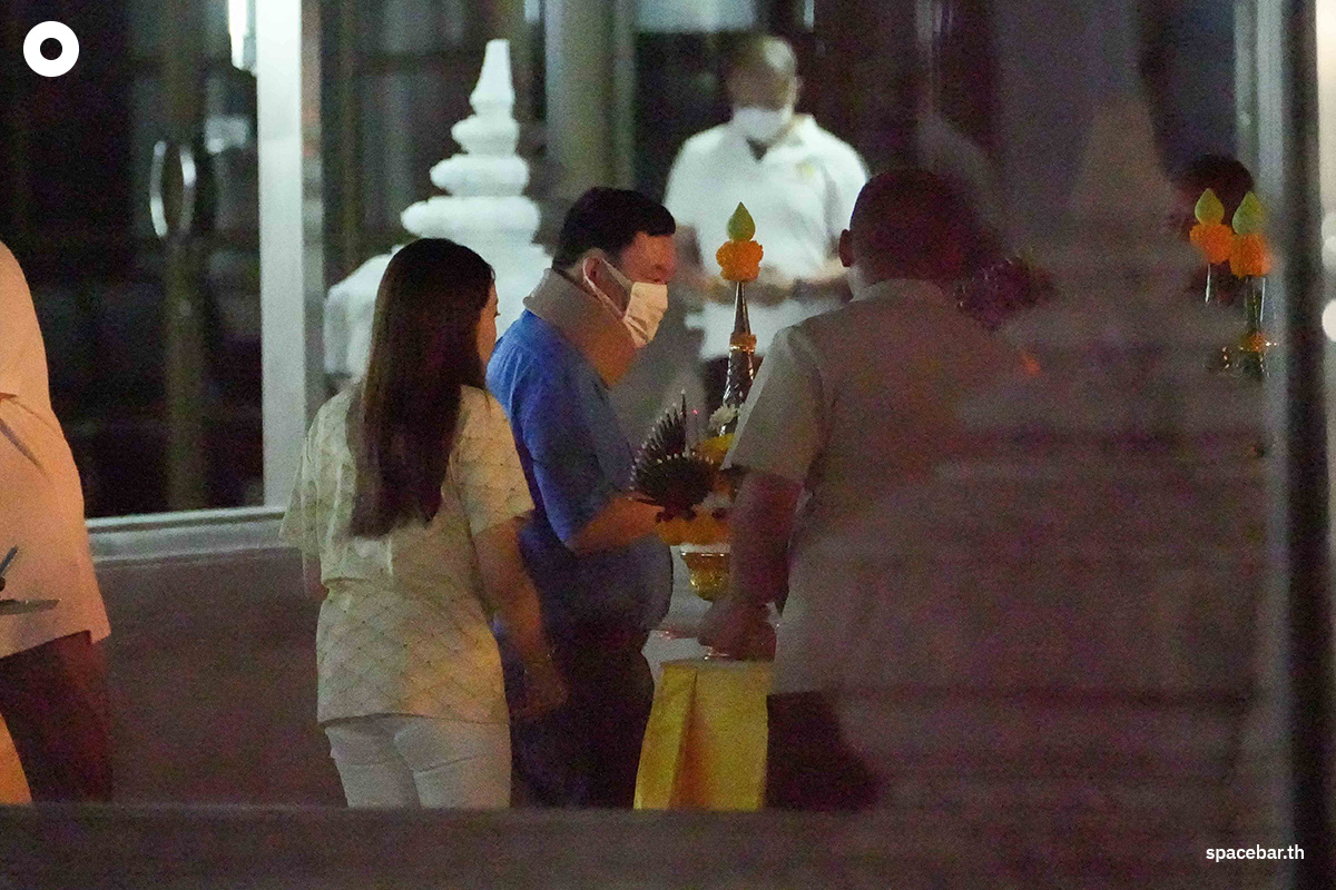 Thaksin_City_Pillar_Shrine_SPACEBAR_Photo01_1_b085f83240.jpg