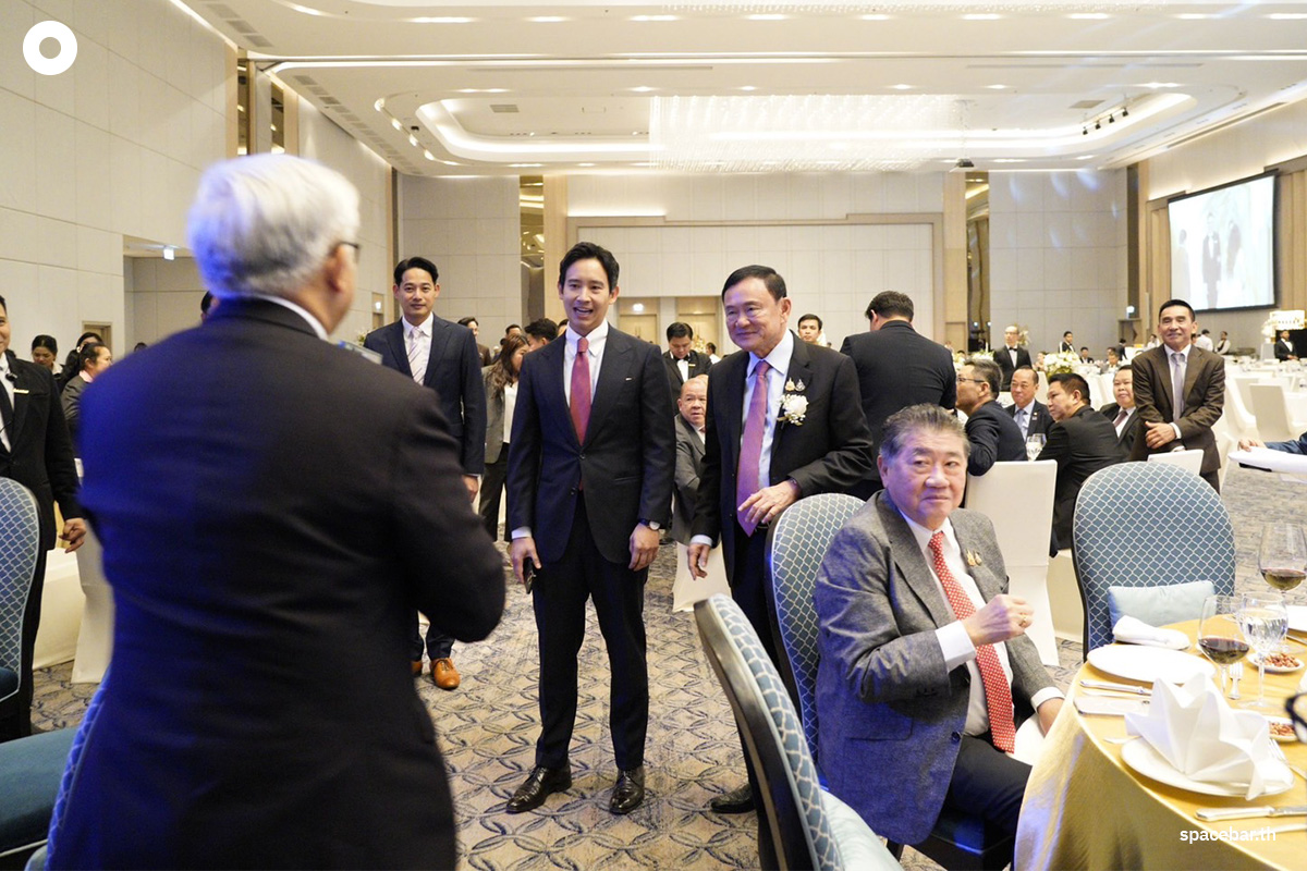 Thaksin_and_Pita_at_the_wedding_SPACEBAR_Photo19_efedc95c09.jpg
