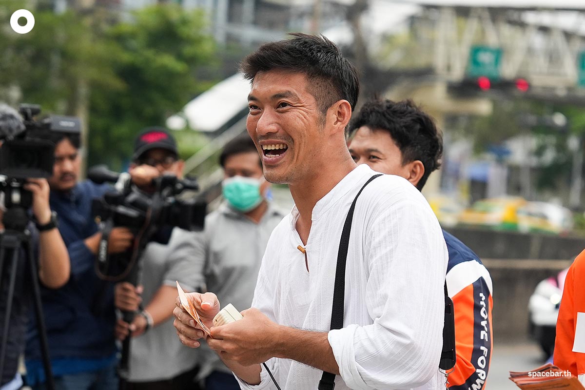 Thanathorn_believe_the_Pheu_Thai_Party_and_Move_Forward_Party_best_solution_SPACEBAR_Photo00_36e9d3ec63.jpeg