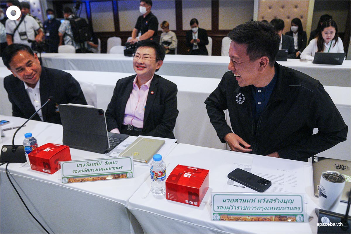 The_Governorof_Bangkok_Discuss_Pita_and_32_Member_SPACEBAR_Photo06_c998cccf00.jpeg