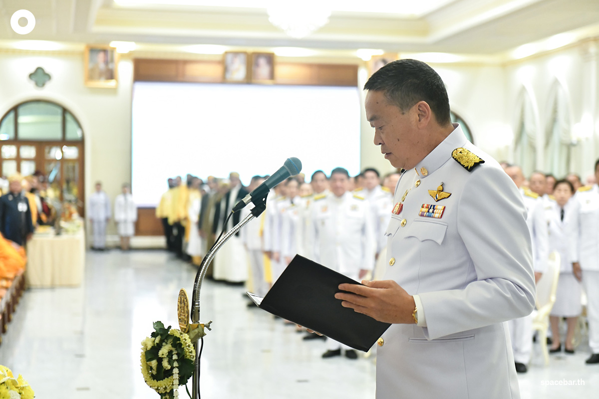 The_government_organized_auspicious_ceremonies_for_5_religions_to_honor_His_Majesty_the_King_SPACEBAR_Photo08_5316fe49e4.jpg