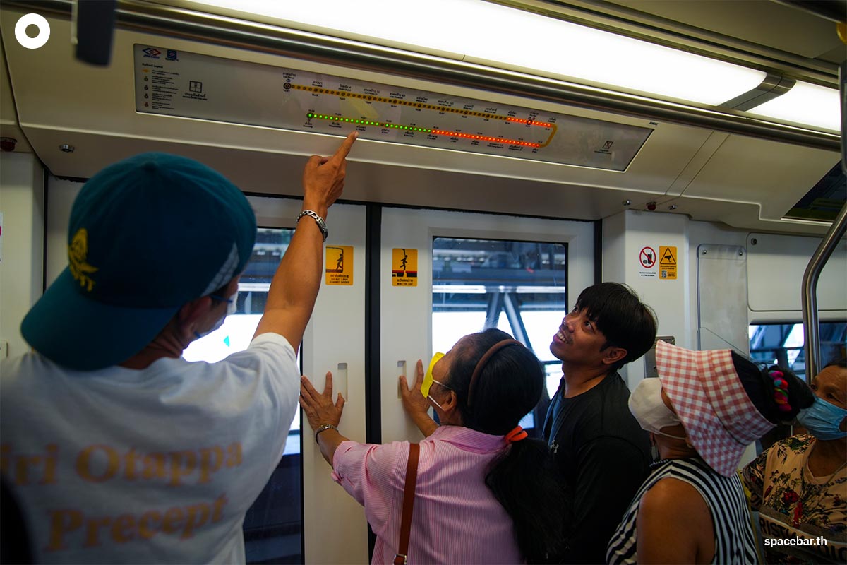 Today_Is_First_Day_MRT_Yellow_Line_Trial_Run_Free_Everyone_Happy_SPACEBAR_Photo09_b1d5a256de.jpeg