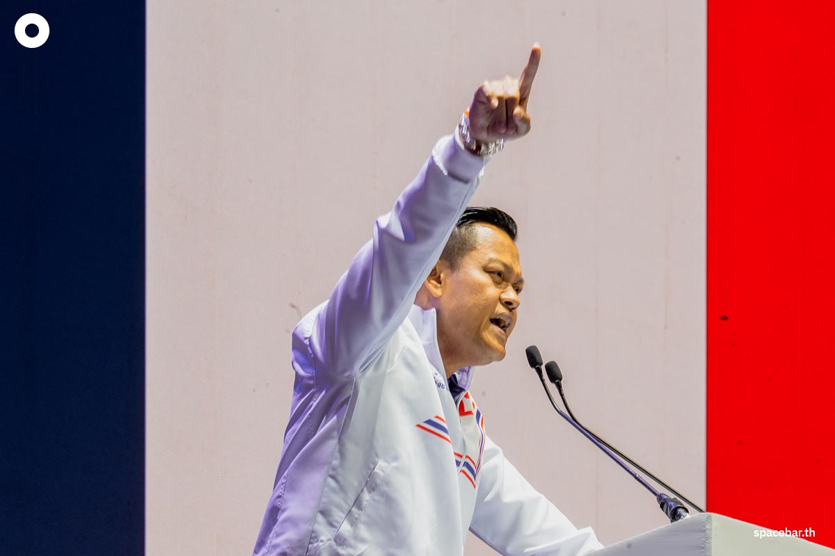 United_Nation_Party_War_Elephant_Revolution_Politic_SPACEBAR_Photo09_2d01b024f9.jpeg