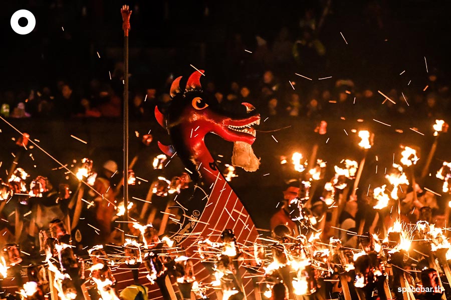 Up_Helly_Aa_festival_Lerwick_Shetland_Scandinavian_Vikings_scotland_SPACEBAR_Photo03_0dc4018d3e.jpeg