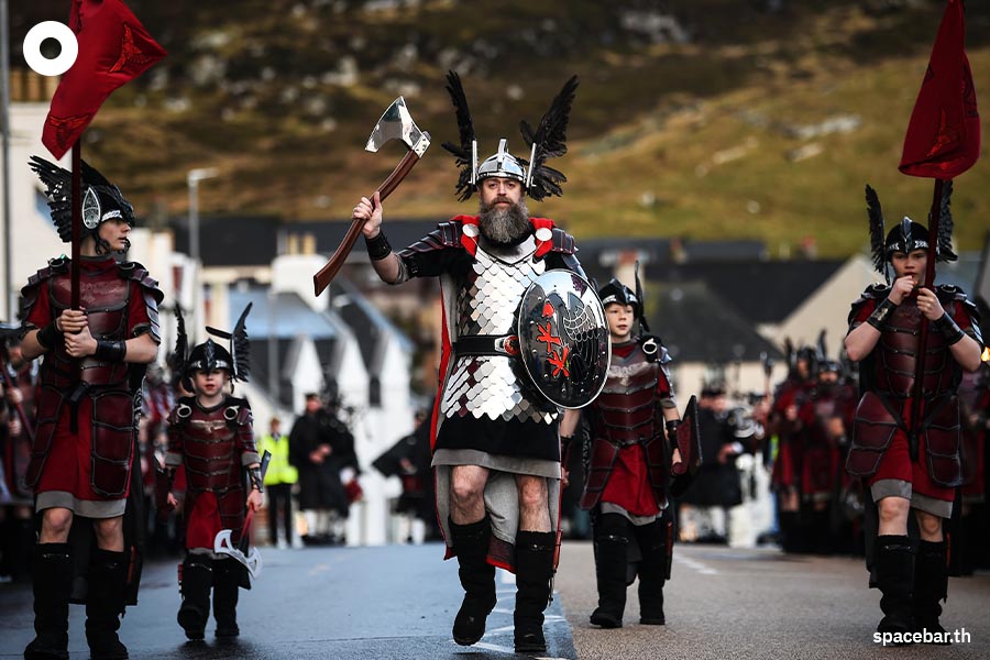 Up_Helly_Aa_festival_Lerwick_Shetland_Scandinavian_Vikings_scotland_SPACEBAR_Photo09_94c6cce3b4.jpeg
