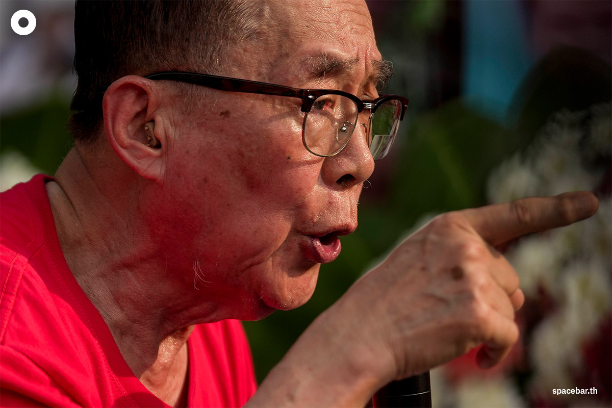Watering_Songkran_Prawit_SPACEBAR_Photo07_f776b941bc.jpg