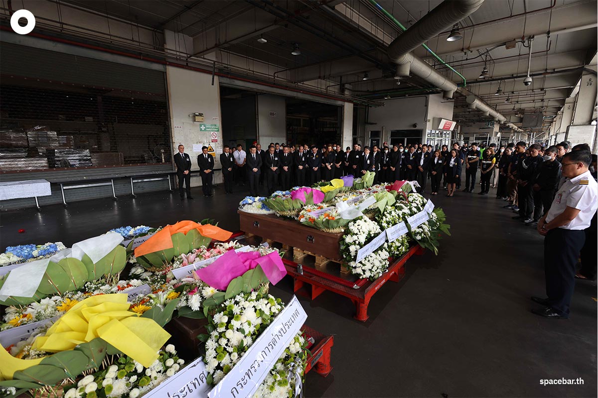 bodies_of_8_workers_who_died_in_Israel_arrived_Thailand_to_their_homeland_SPACEBAR_Photo12_4dd0f28ecb.jpg