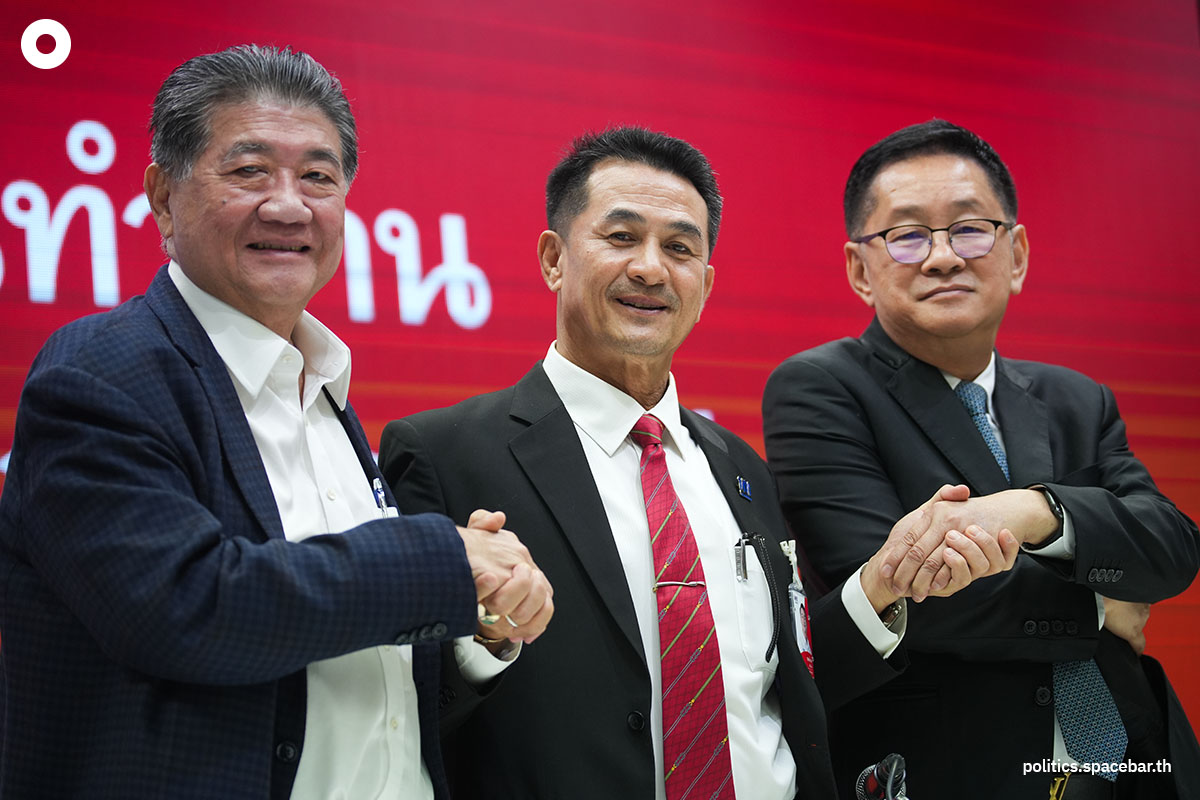 chonlanan_srikaew_resigned_from_the_leadership_of_the_pheu_thai_party_SPACEBAR_Photo09_2f5fb153c5.jpeg