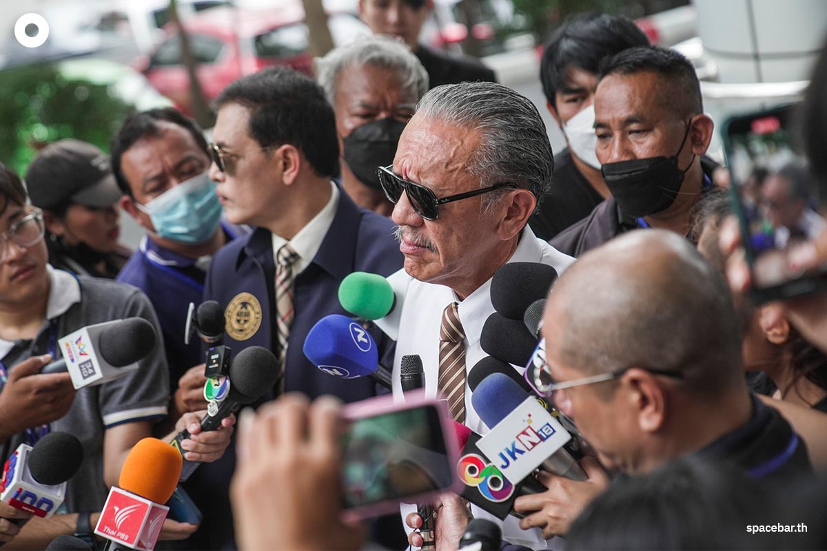 chuwit_filed_a_petition_to_revoke_the_courts_order_marijuana_bhumjaithai_party_SPACEBAR_Photo06_71e0904f6c.jpeg