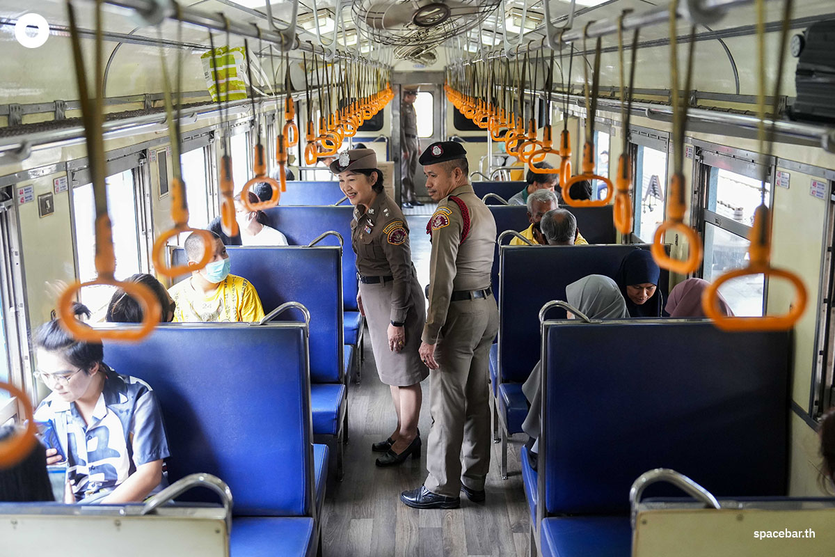 closing_the_72_year_legend_of_the_railway_police_SPACEBAR_Photo04_3b77b36250.jpg
