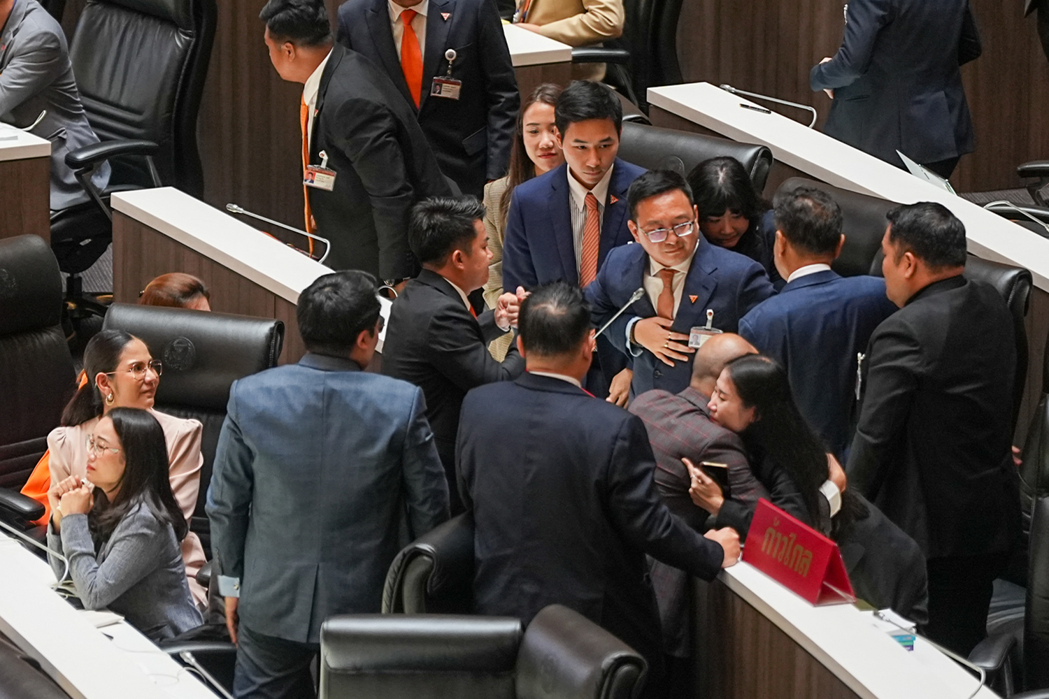 disband_moveforward_parliament_7aug2024_SPACEBAR_Hero_8d04e4c7a0.png
