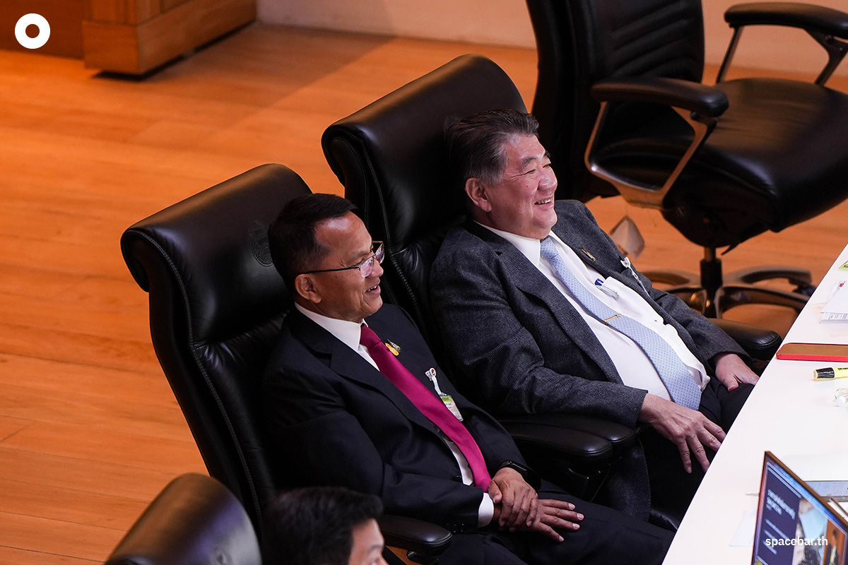 discussion_of_budget_expenditures_for_2024_first_day_srettha_SPACEBAR_Photo03_a89f23aa6d.jpg