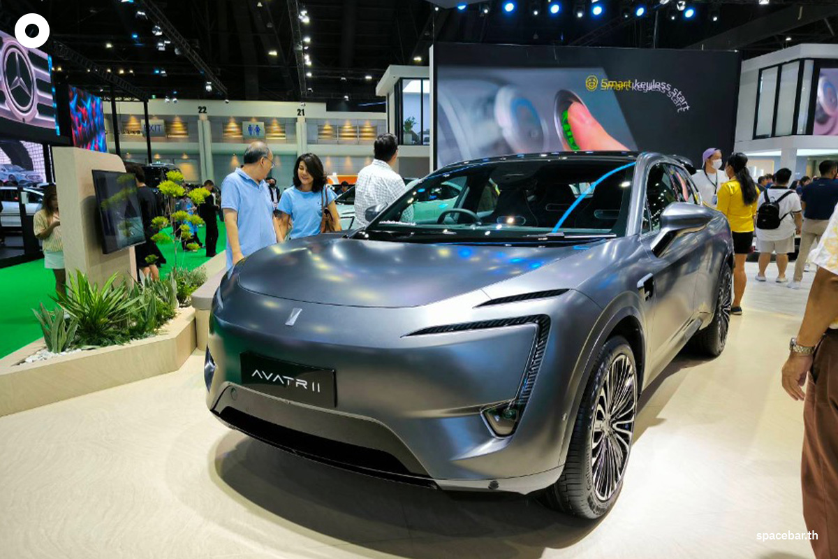 economic_motorshow_ev_SPACEBAR_Photo05_f4be31c946.jpg