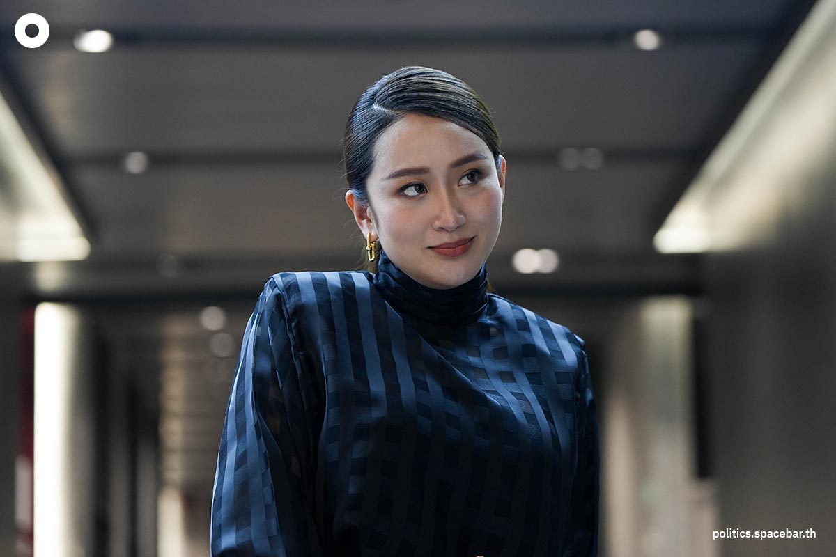 ing_paetongtarn_shinawatra_thaksin_postpones_return_to_thailand_SPACEBAR_Photo00_f3ca7bf4c3.jpeg