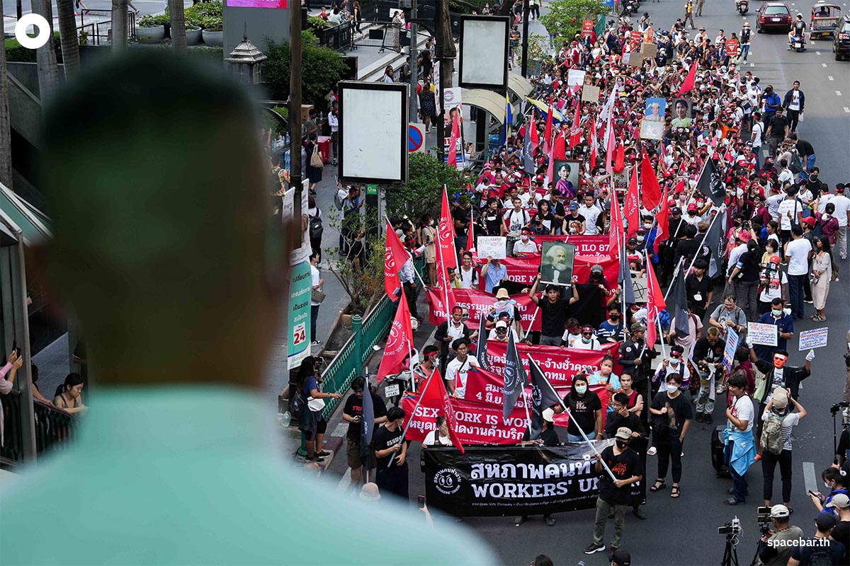 labor_day_may_day_2023_thailand_ratchaprasong_intersection_SPACEBAR_Photo05_d3496732bd.jpeg