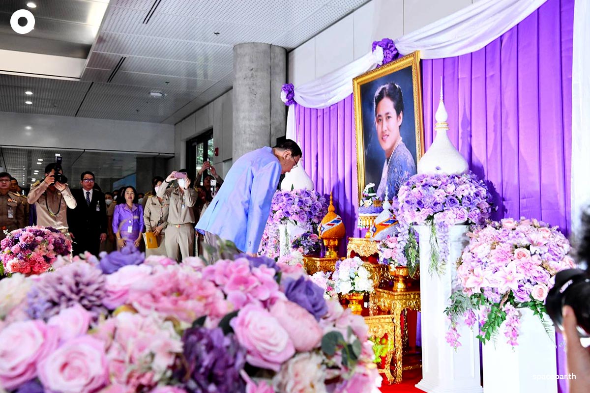 members_of_the_senate_wearing_purple_uniforms_offered_SPACEBAR_Photo00_c9aaa2dbda.jpg