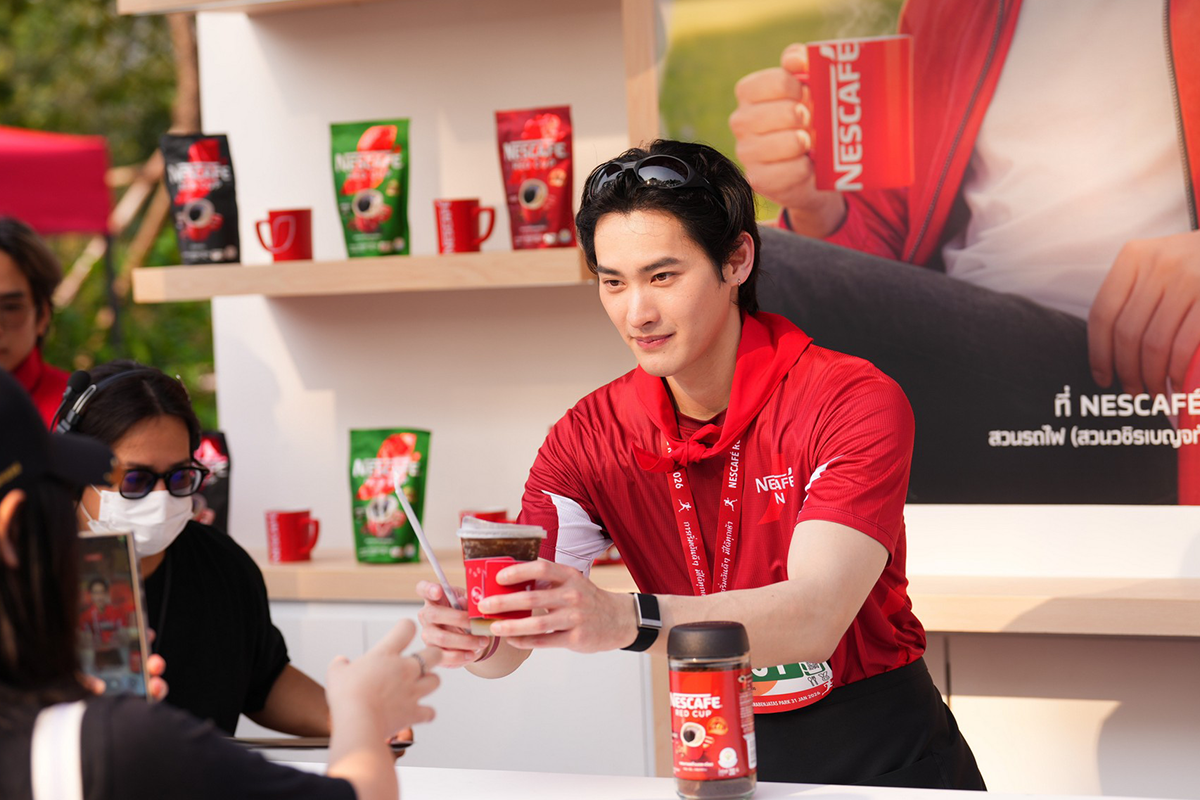 PhotoStory-เก้า นพเก้า นำทีมวิ่งเริ่มต้นวันดีๆ ในงาน “เนสกาแฟ รัน 2026”