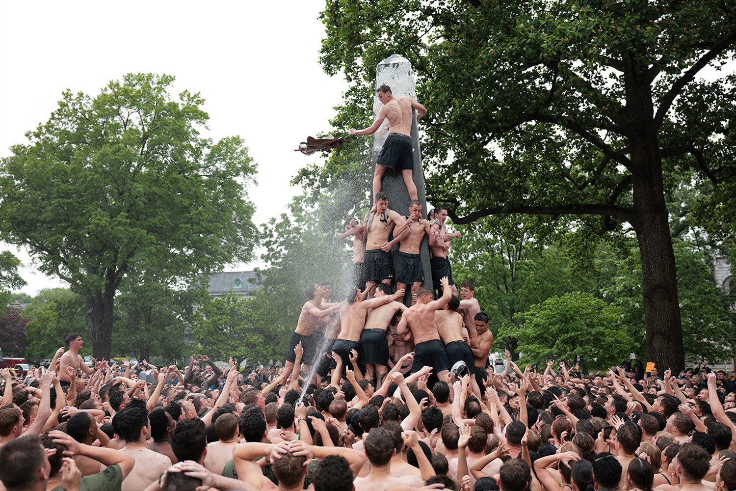 photo-story-naval-academy-freshmen-complete-herndon-monument-climb-SPACEBAR-Hero.jpg