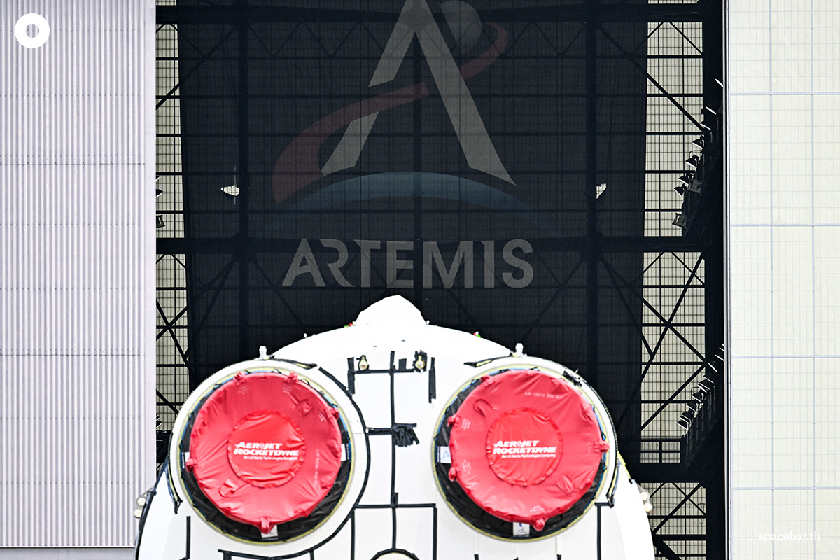 photo_story_artemis_ii_rocket_core_stage_of_nasa_space_SPACEBAR_Photo07_8ab94486a9.jpg
