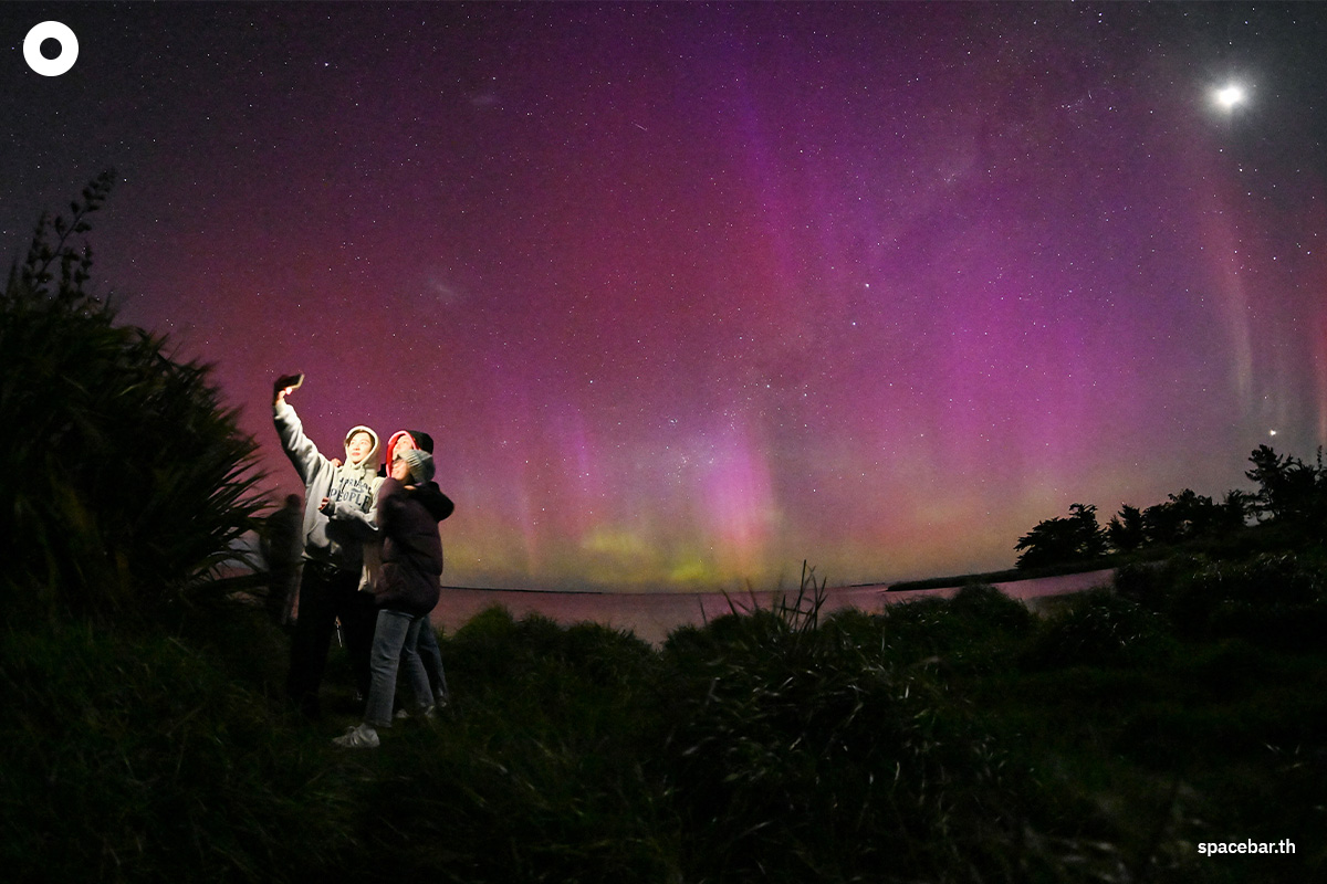 photo_story_aurora_australis_lake_ellesmere_christchurch_new_zealand_SPACEBAR_Photo01_3a0964c79a.jpg