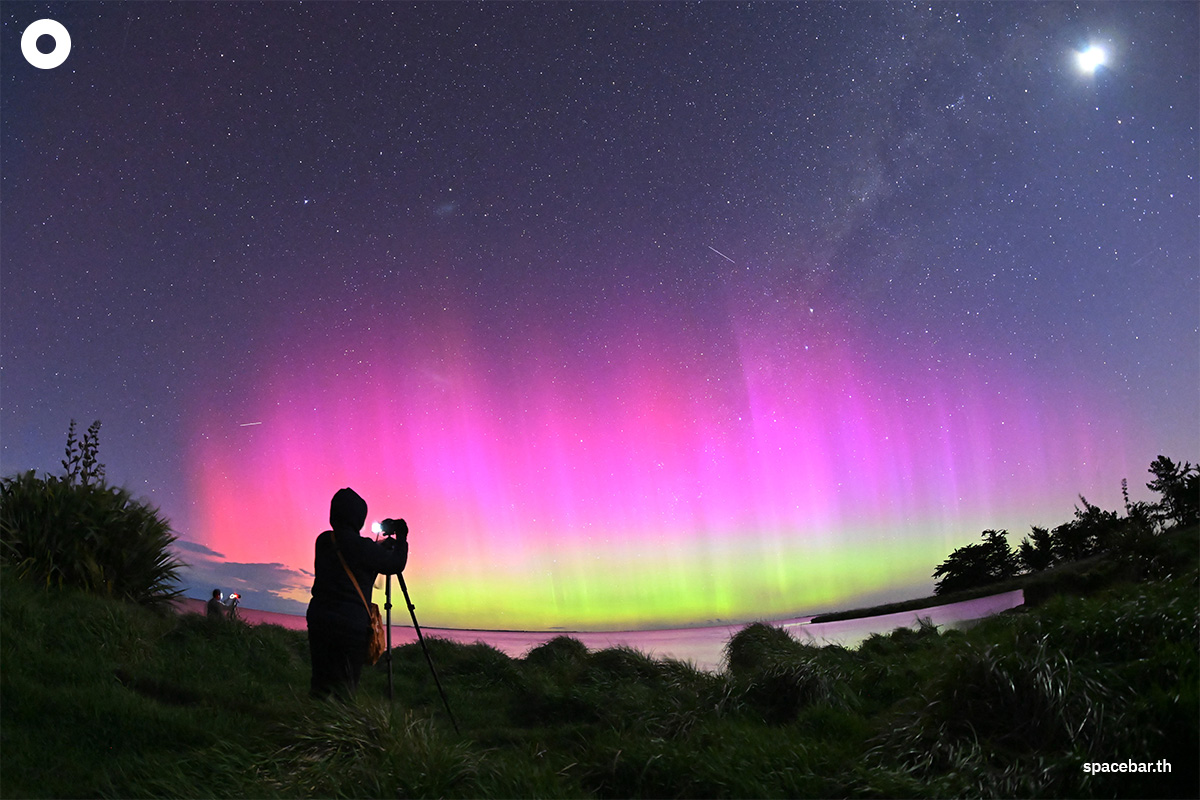 photo_story_aurora_australis_lake_ellesmere_christchurch_new_zealand_SPACEBAR_Photo02_be33d38b3e.jpg