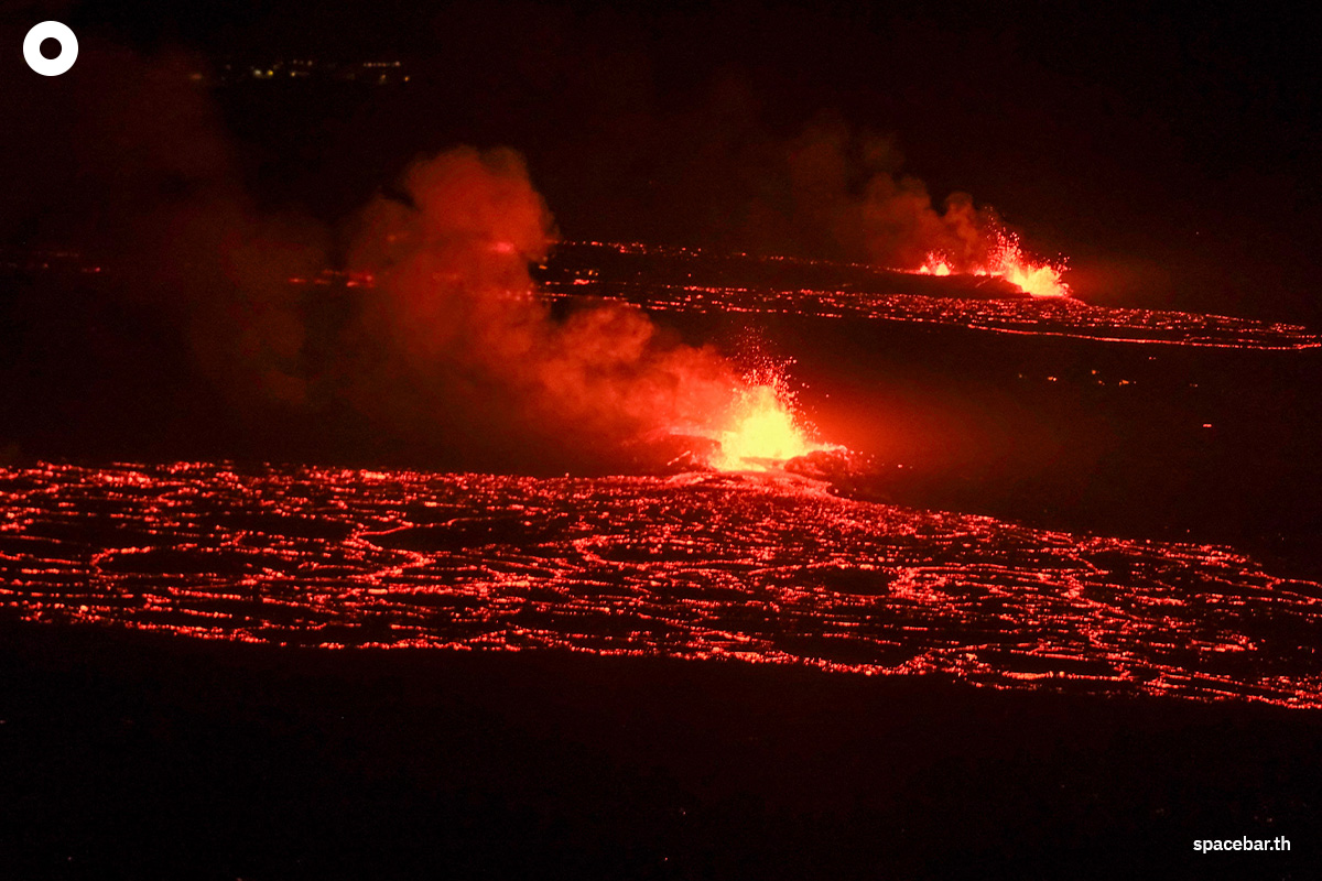 photo_story_iceland_volcano_eruption_SPACEBAR_Photo05_f1aef9dfb5.jpg