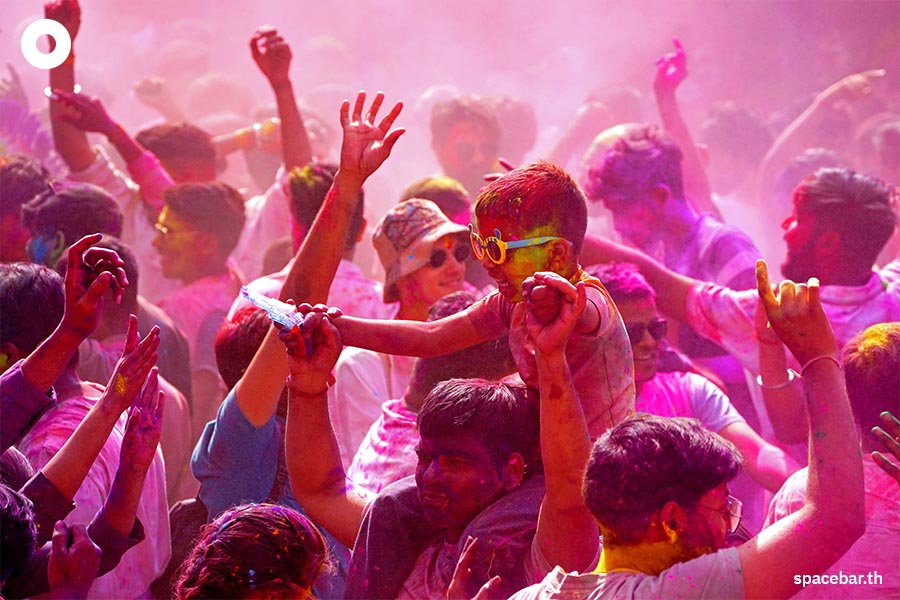 photo_story_india_celebrate_holi_festival_SPACEBAR_Photo07_d0462ced36.jpeg